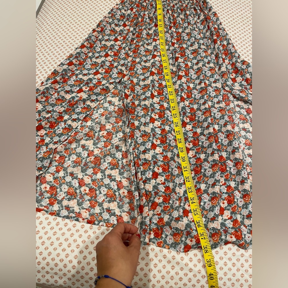 Lauras boutique- Alyssa floral dress - Picture 11 of 12